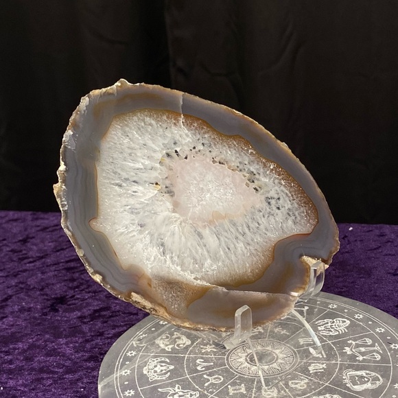 Agate Slice ⚪️✨⚪️ - Picture 4 of 4
